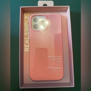 CLOSE OUT SALE!! Brand New Silicone Cell Phone Case!